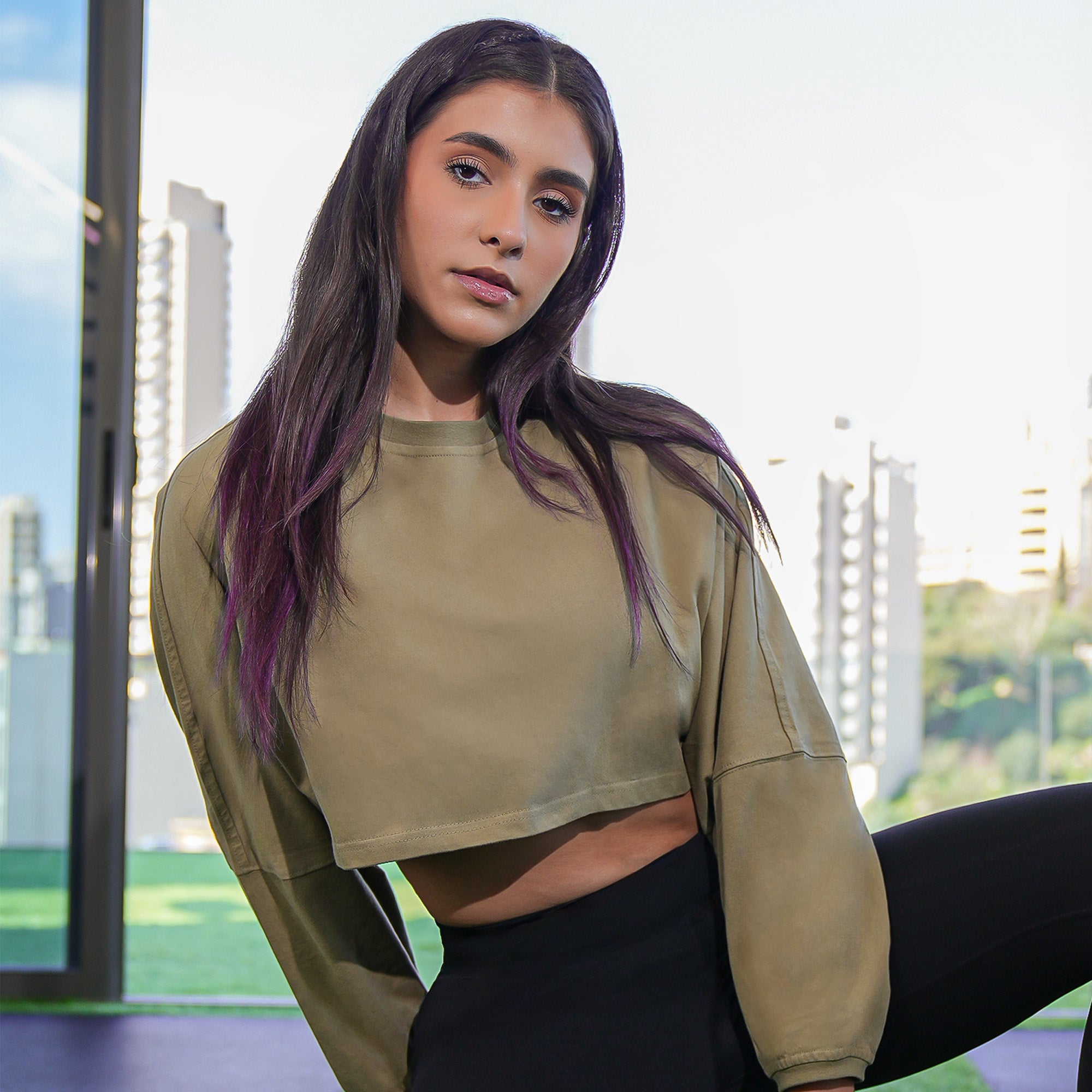 THE UNMATCHED CUT OFF SWEATSHIRT