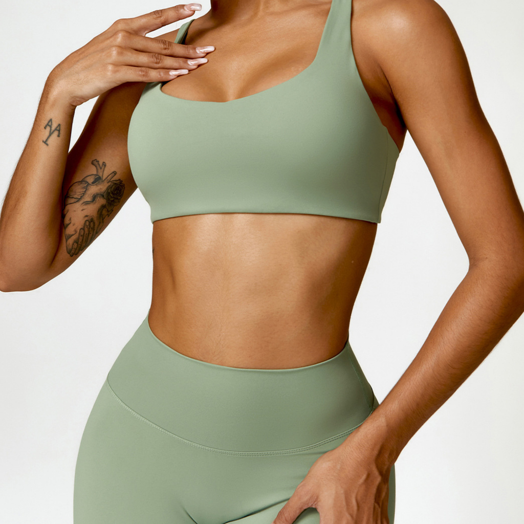 THE UN SMOOTH SHORTS
